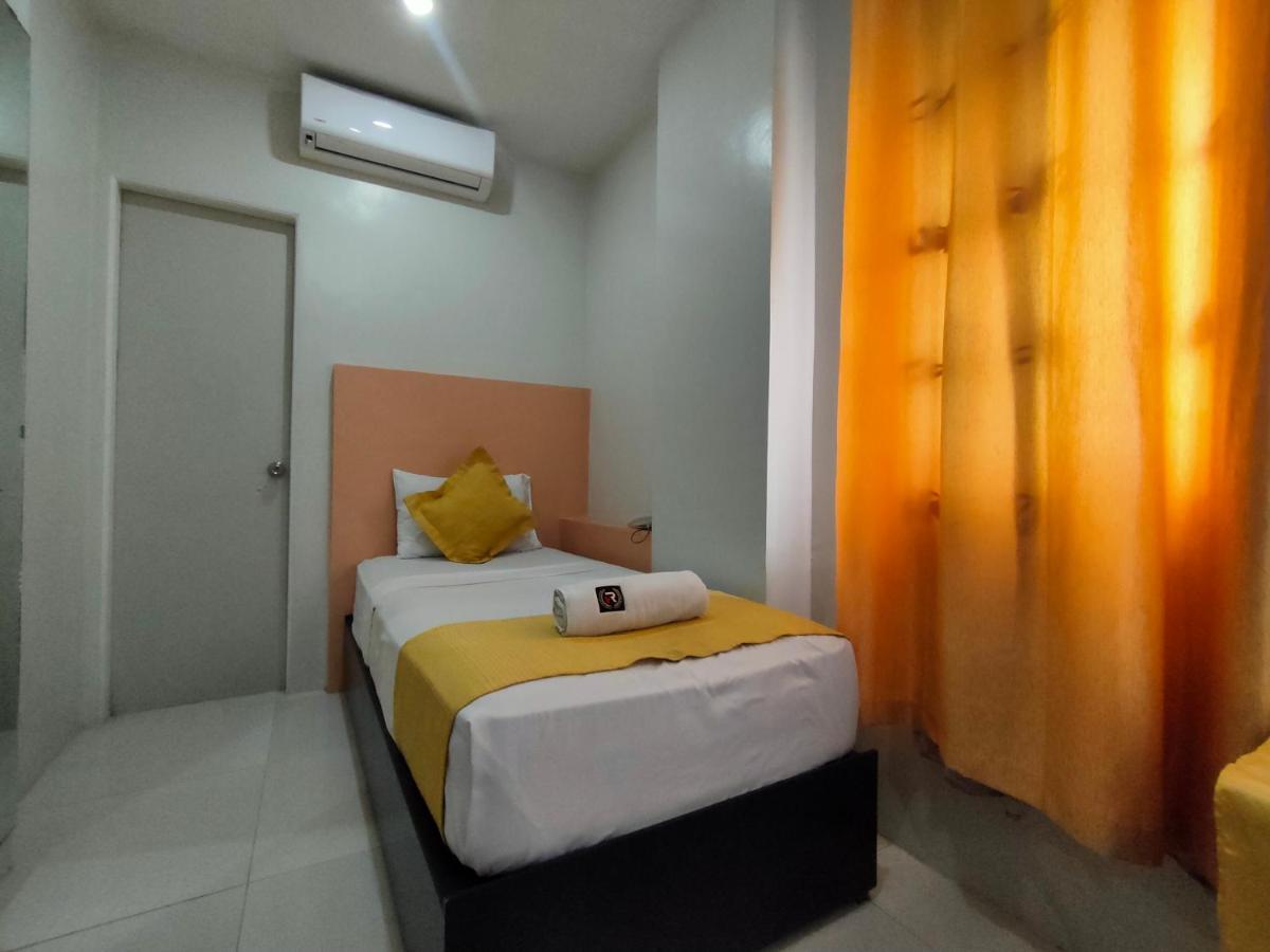 Villa Rosita Hotel Naga City By Reddoorz Eksteriør bilde
