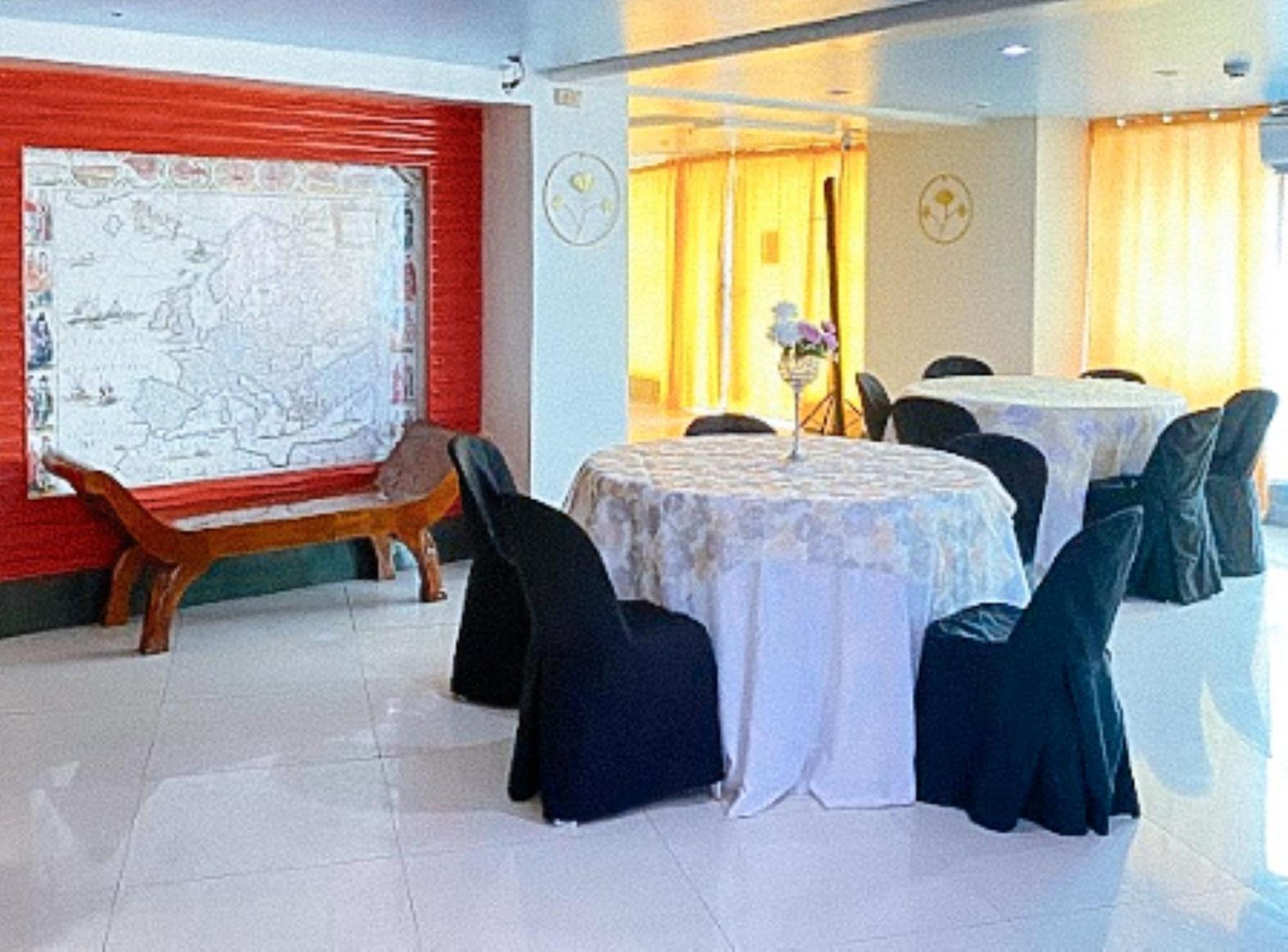 Villa Rosita Hotel Naga City By Reddoorz Eksteriør bilde
